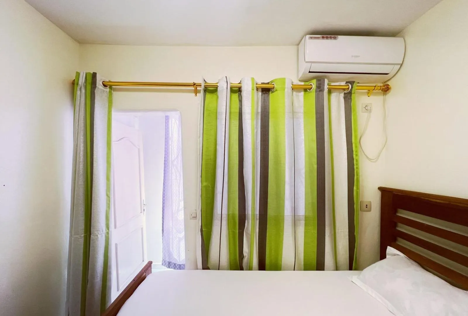 Residence Kane Diallo- Appartements Elegants Et Centraux A Dakar